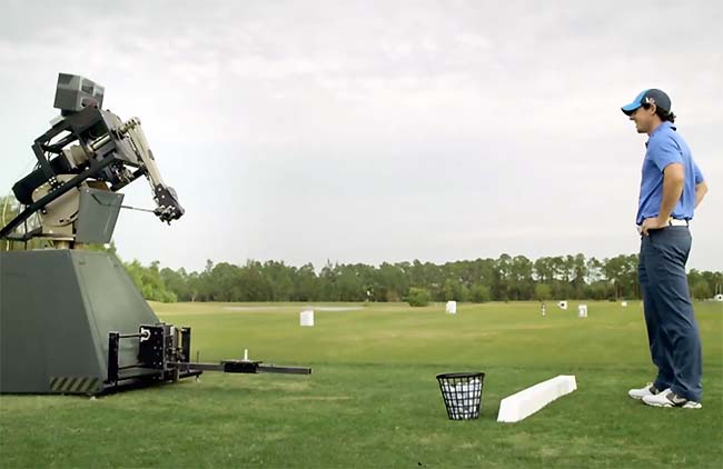 Rory x Jeff, o robô: veja quem vence o desafio entre a máquina de swing de golfe e o nº 2 do mundo